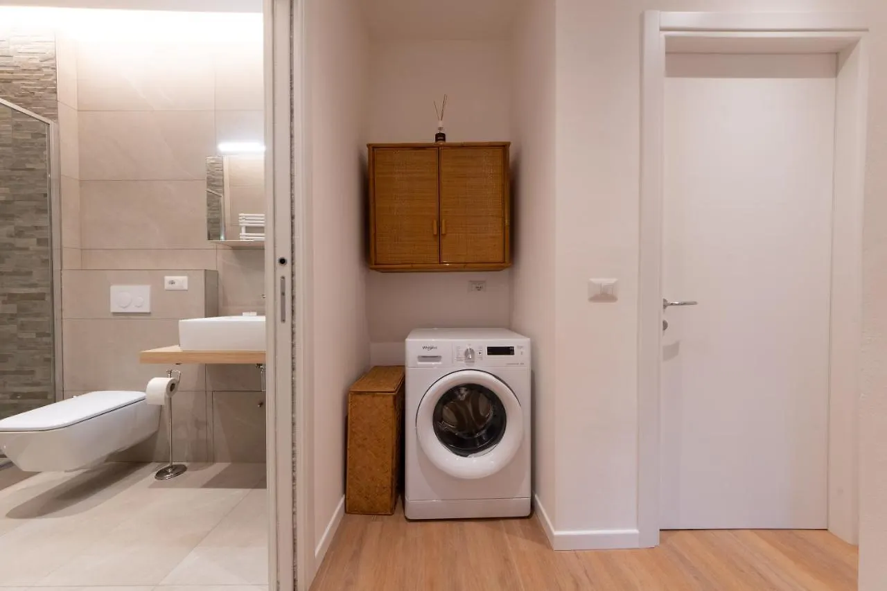 Housmart Corte Galluzzi 7/2 Bolonha