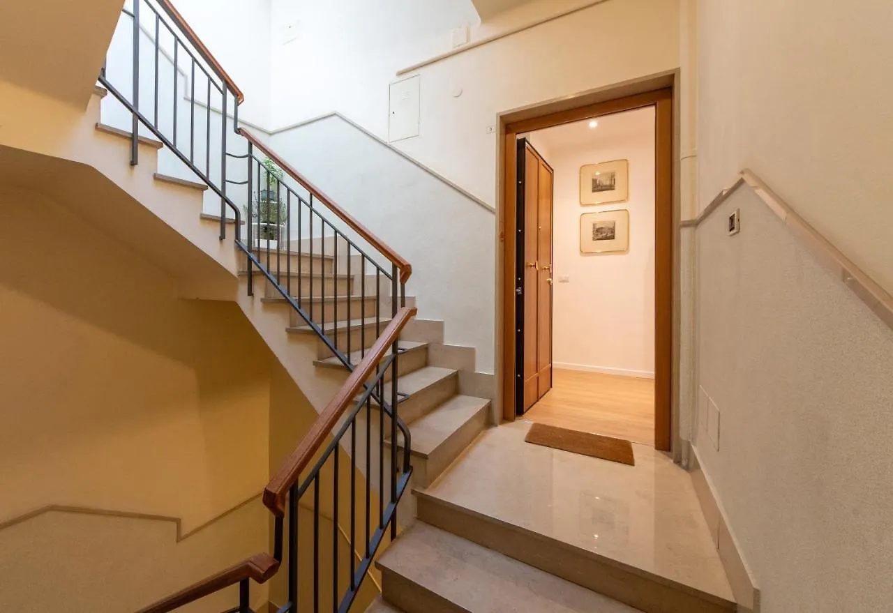 Apartamento Housmart Corte Galluzzi 7/2 Bolonha Itália
